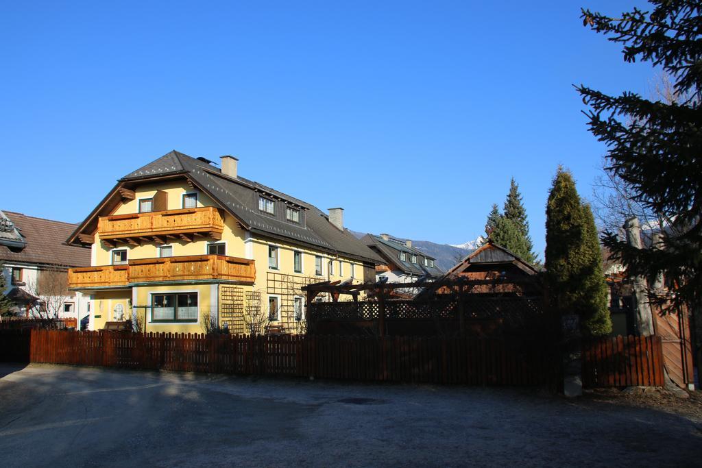 Haus Dorfer Bed & Breakfast Mariapfarr Exterior foto
